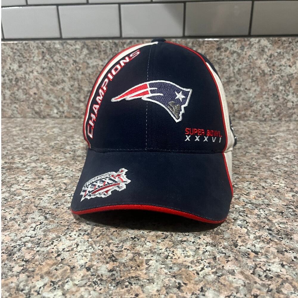 Vintage 2002 New England Patriots Reebok Super Bowl XXXVI Champion Hat HGT1-271